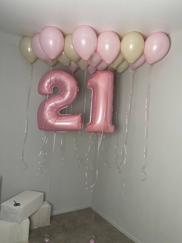 370